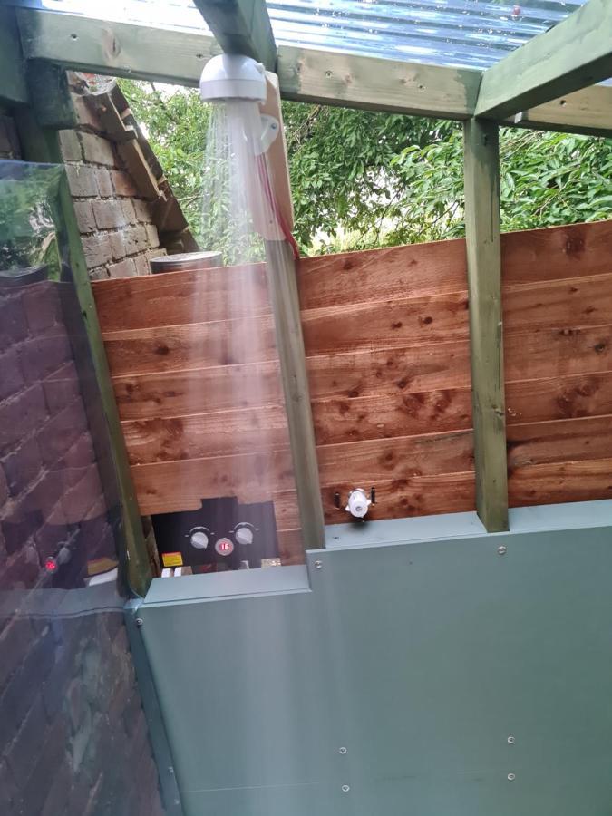Hotel The Potting Shed Manuden Exterior foto