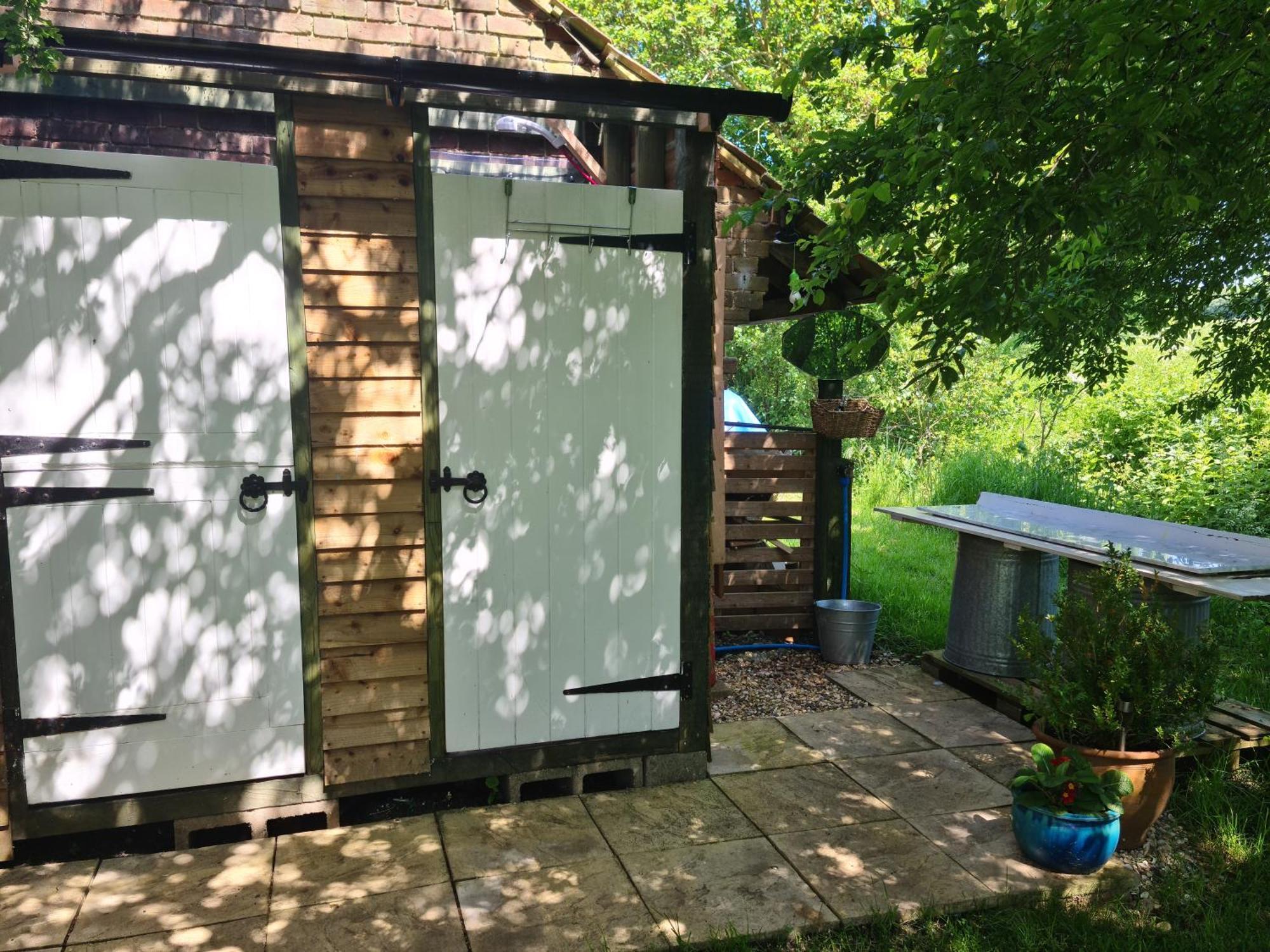 Hotel The Potting Shed Manuden Exterior foto
